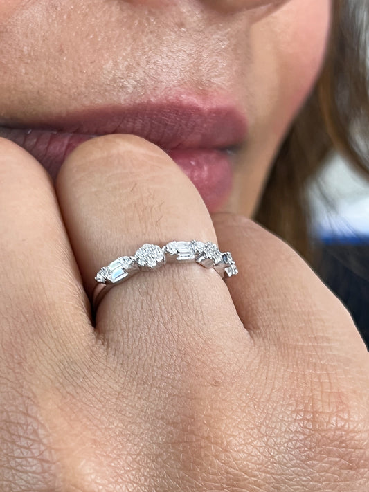 Petite Flower Ring in Silver